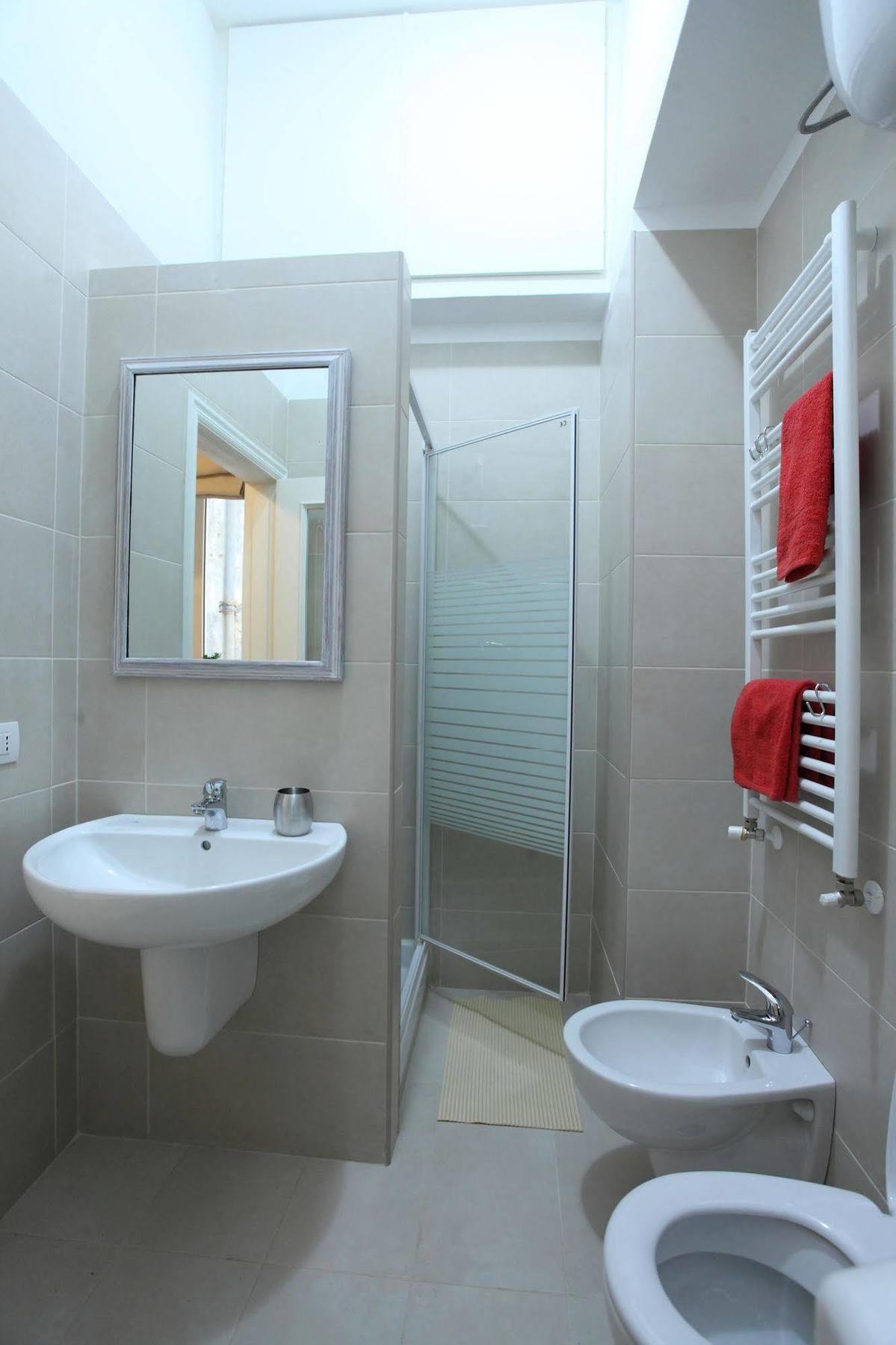 Napoli Pietrasanta Lt Bed & Breakfast Luaran gambar